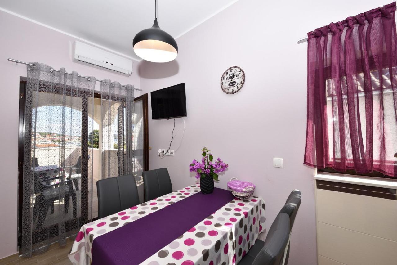 Apartments Lavanda - Free Parking And Grill Jezera Rum bild